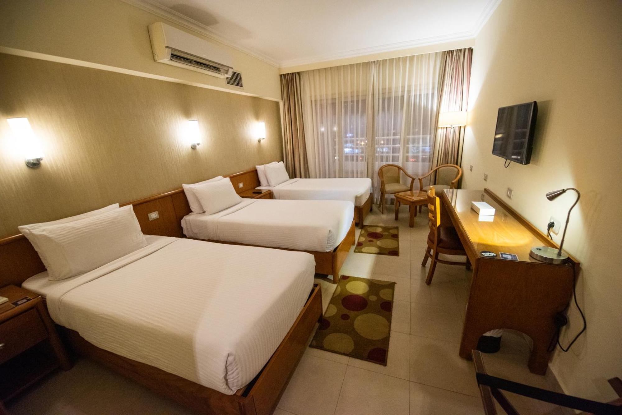 The Grand Plaza Hotel Smouha İskenderiye Dış mekan fotoğraf